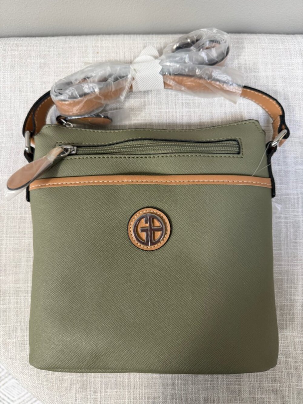 NWT Giani Bernini Green Tea Saffiano Crossbody Bag